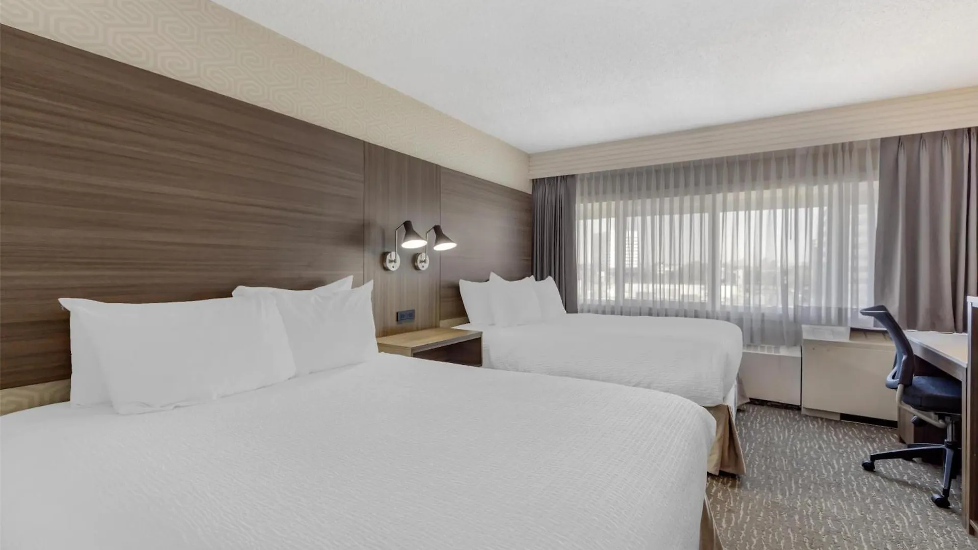 Best Western Cedar Park Inn Edmonton Hotel