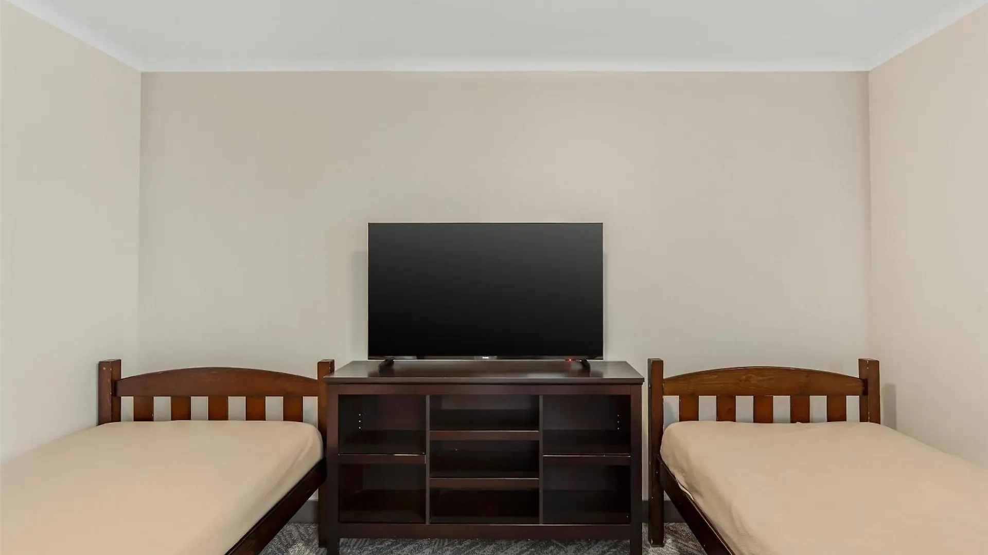 Best Western Cedar Park Inn Edmonton 3*,  Canada