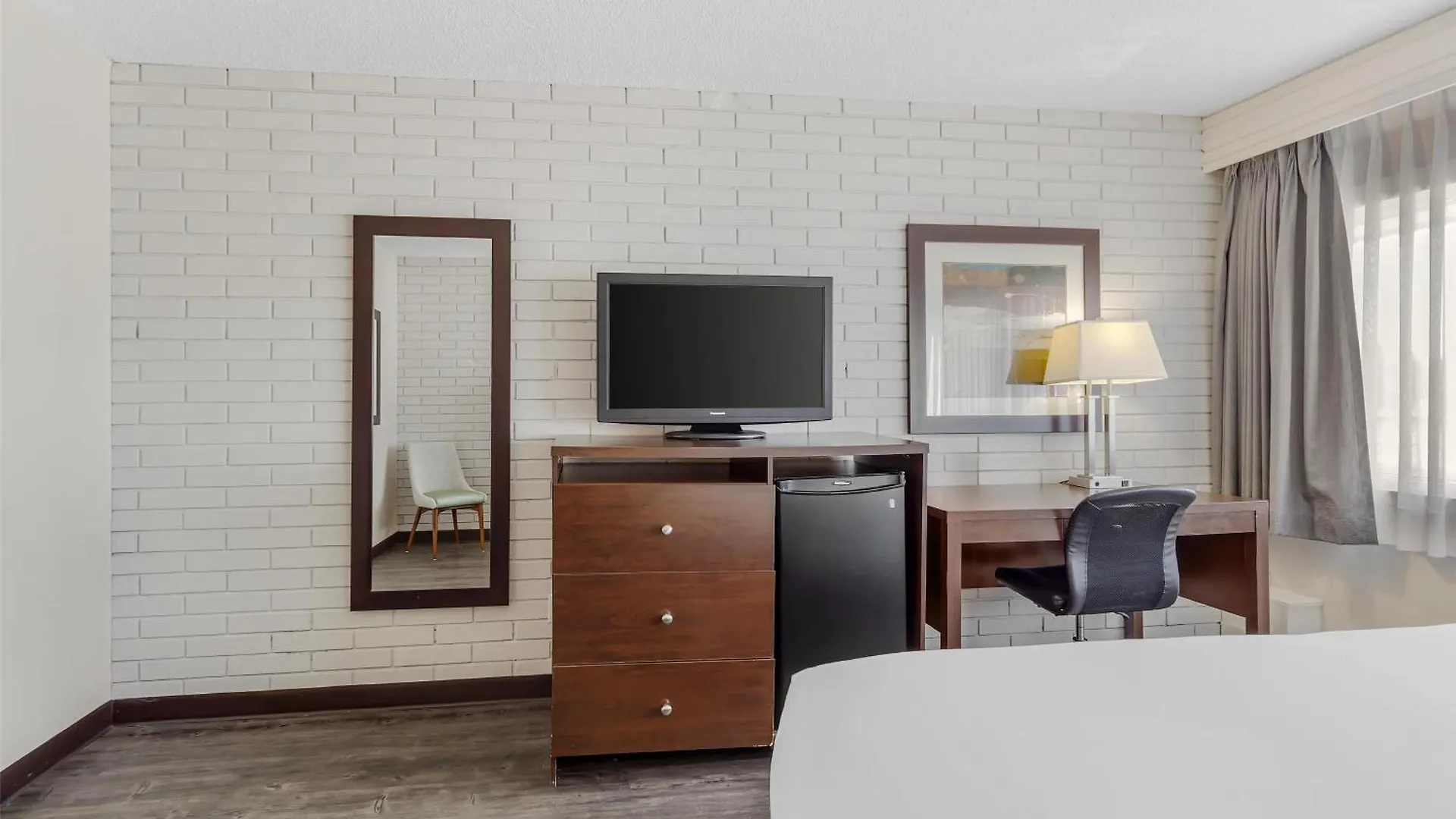 Best Western Cedar Park Inn Edmonton